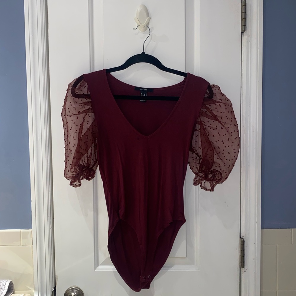 Forever 21 Maroon Puff Sleeve V-Neck Bodysuit